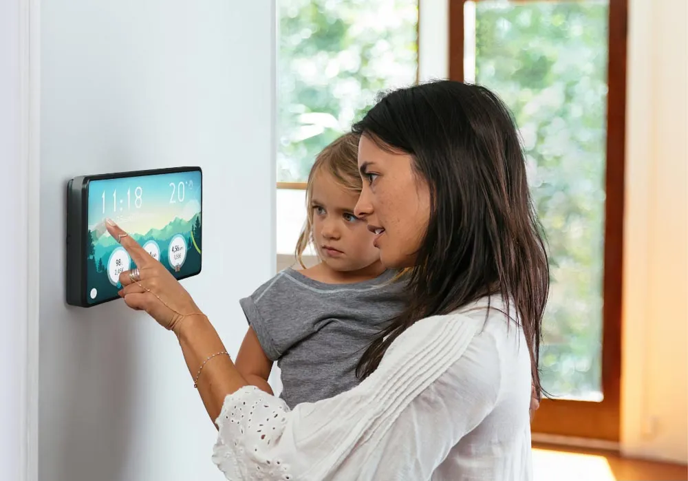 mother and daughter using NeHo